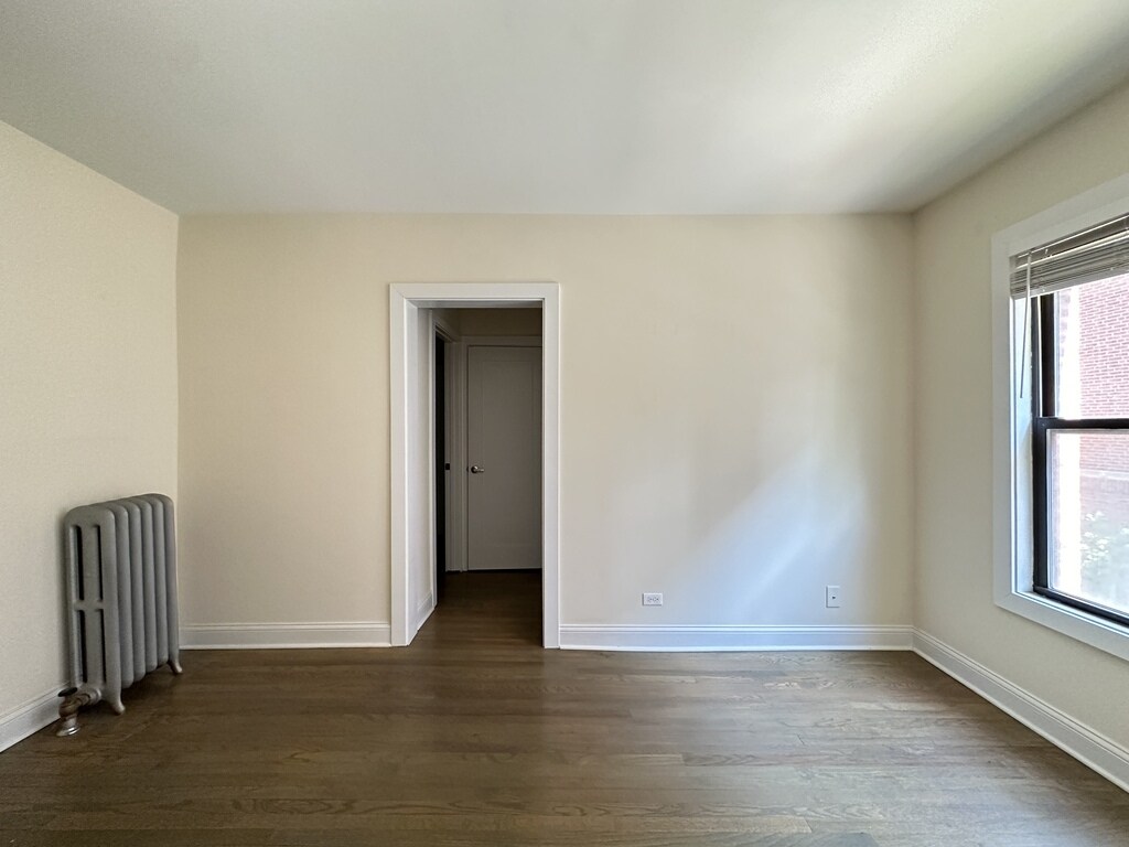 Building Photo - 2645 N Spaulding Ave