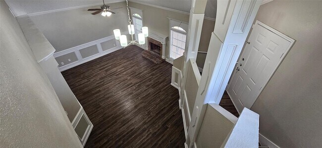 Building Photo - 12718 Hilltop Dr