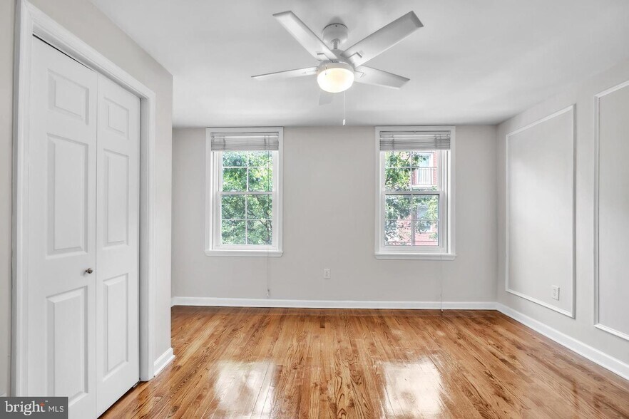 Building Photo - 719 N Uber St