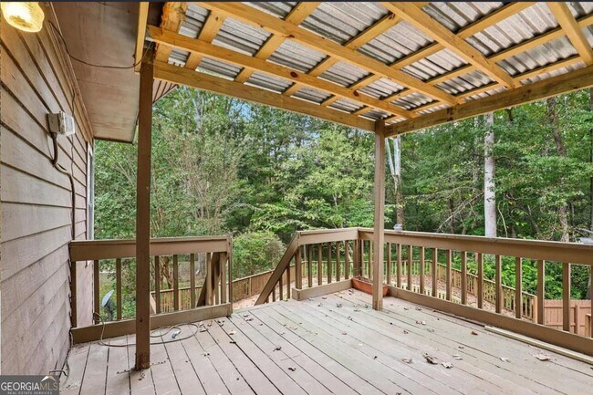 Building Photo - 270 St Simons Cove