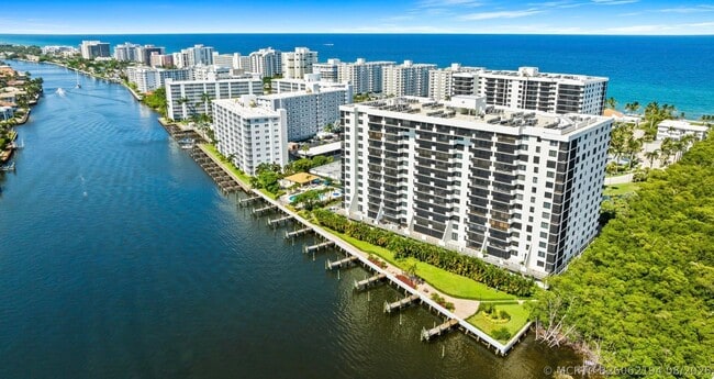 Building Photo - 3420 S Ocean Blvd