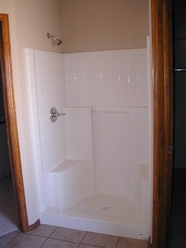 Building Photo - 3604 Kensington Dr