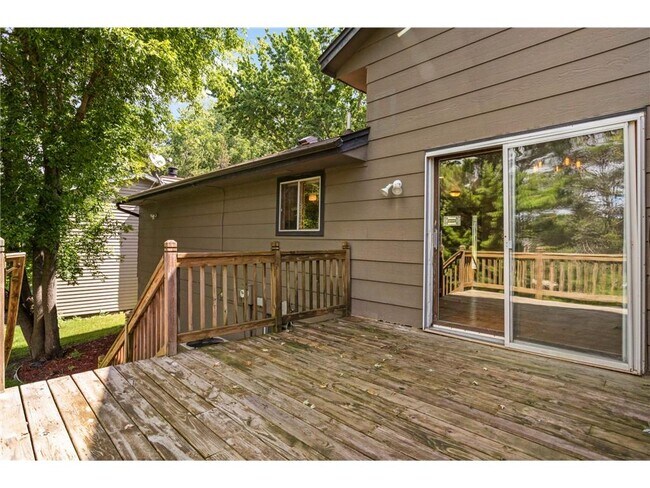 Building Photo - 8666 Windward Cir