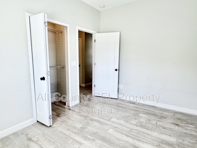 Building Photo - 2408 Corrine Dr