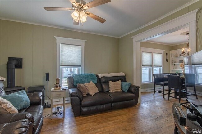 Building Photo - 1209 Boyd St