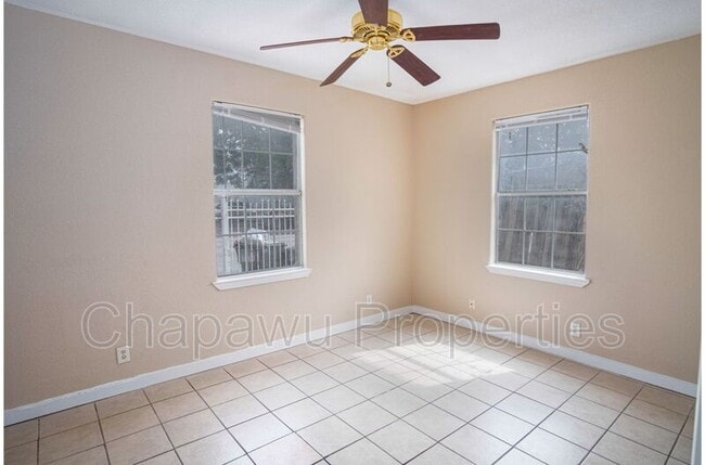 Building Photo - 717 N Colorado St