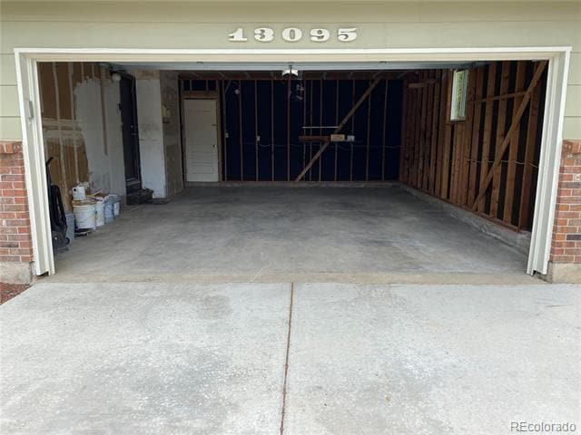 Building Photo - 13095 Deneb Dr