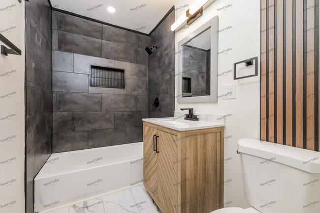 Building Photo - 7409 Appleton Ave