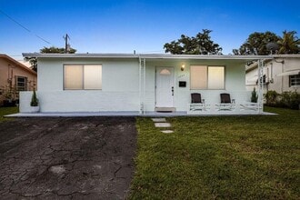 Building Photo - 6888 NW 30th St