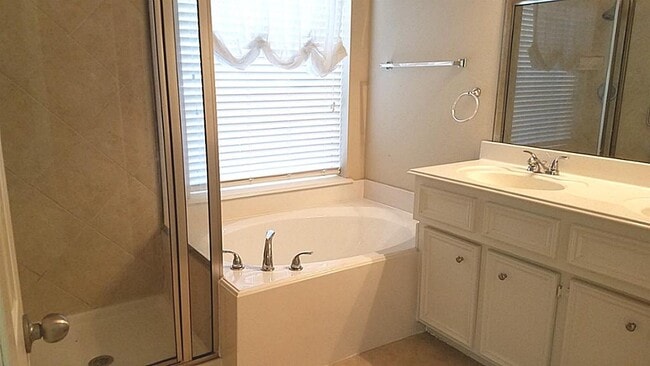 Building Photo - 13223 Brantfield Park Ln