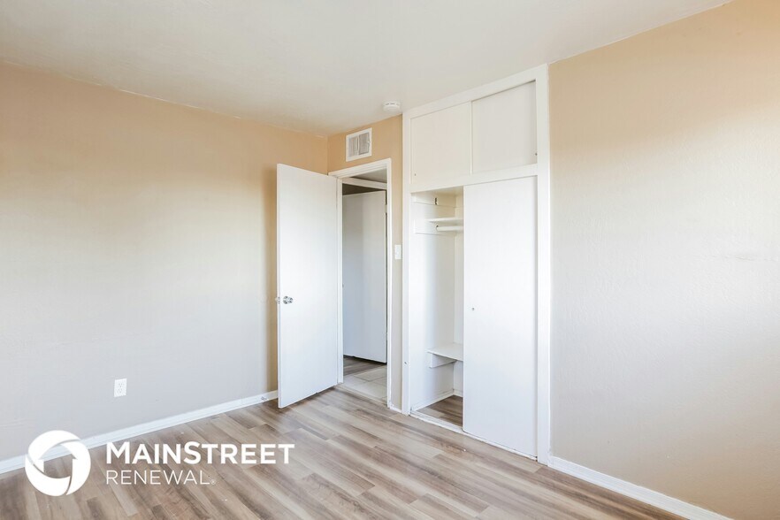 Building Photo - 3154 W Palo Verde Dr