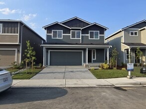 Building Photo - New Construction 3 bedroom property in Sul...