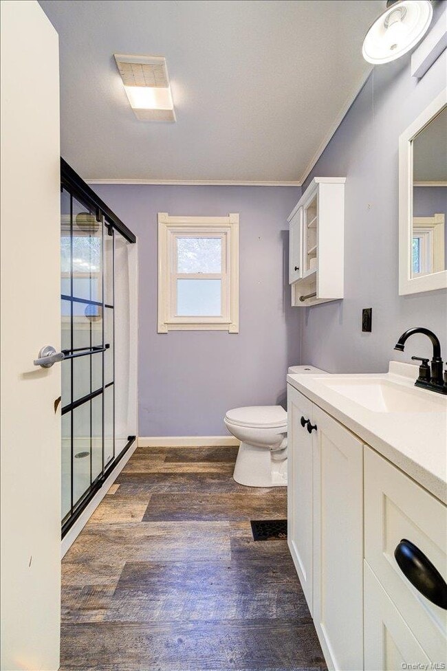 Building Photo - 351 US-209