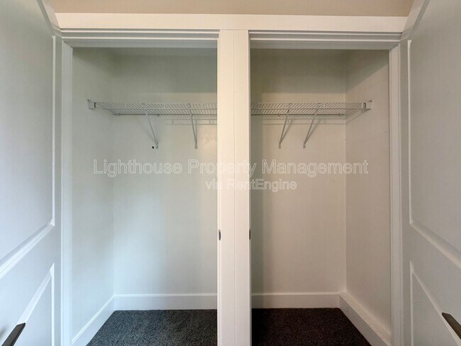 Building Photo - 2633 Woodward Ave SW