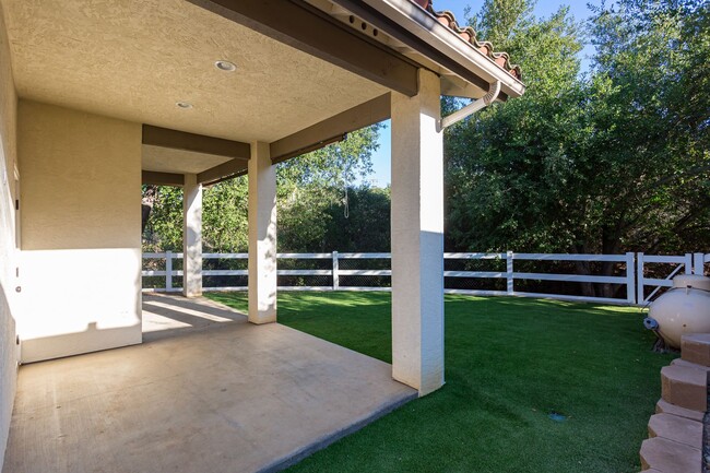 Building Photo - House in North Crest El Cajon