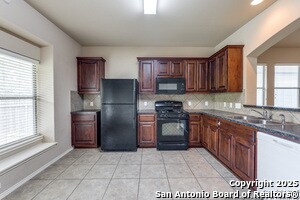 Building Photo - 126 Split Rail Dr