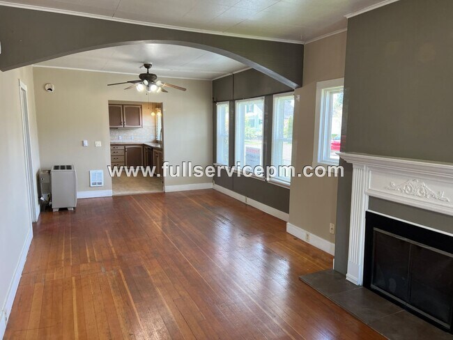 Building Photo - Wonderful corner lot home.