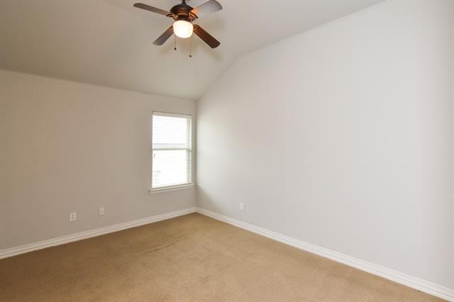 Building Photo - 9750 Candlewood Dr