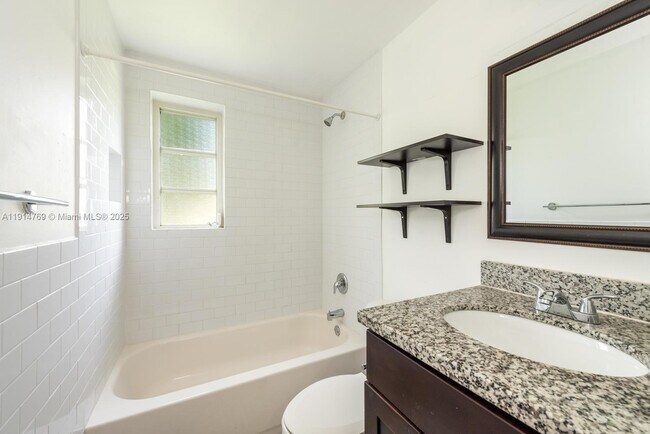 Building Photo - 7620 SW 55th Ave