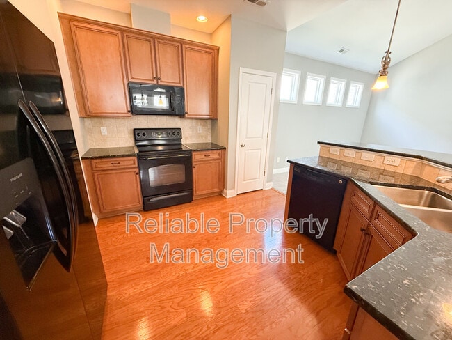 Building Photo - 256 Denby Cir