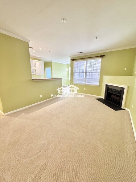 Building Photo - 2155 Scotts Crossing Ct