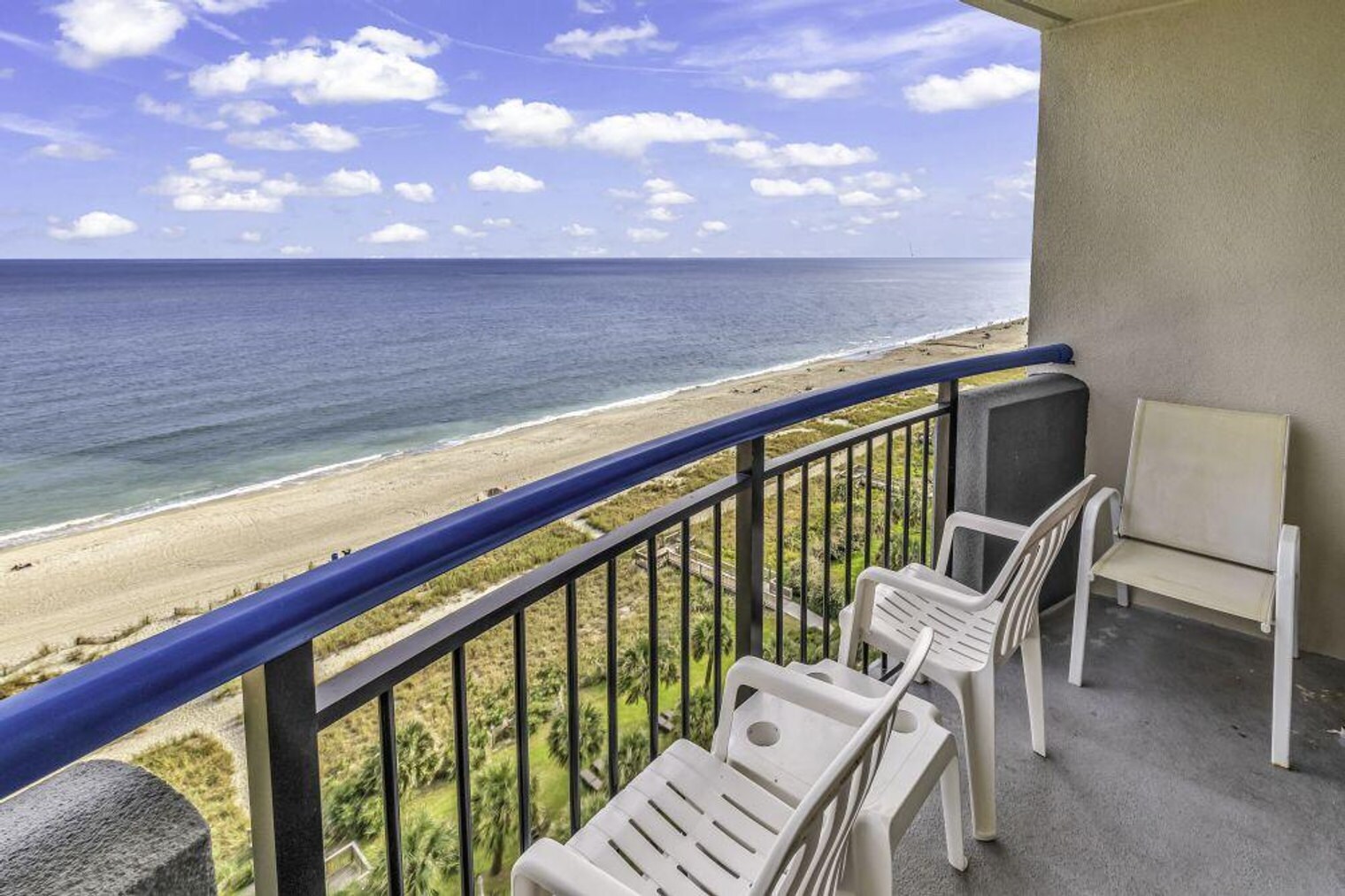 Building Photo - 2300 N Ocean Blvd