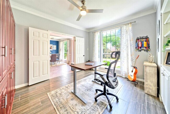 Building Photo - 3002 Barton Point Cir