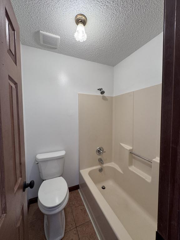 Building Photo - 111 Rainbow Ave