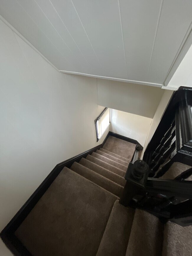 Building Photo - 15 S 29th St