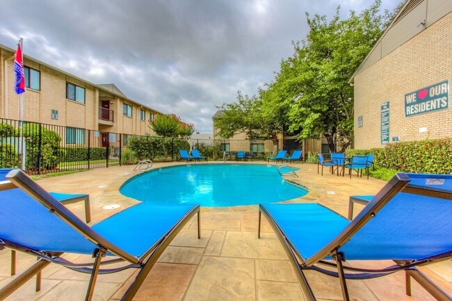 Building Photo - Valley Creek Apartments