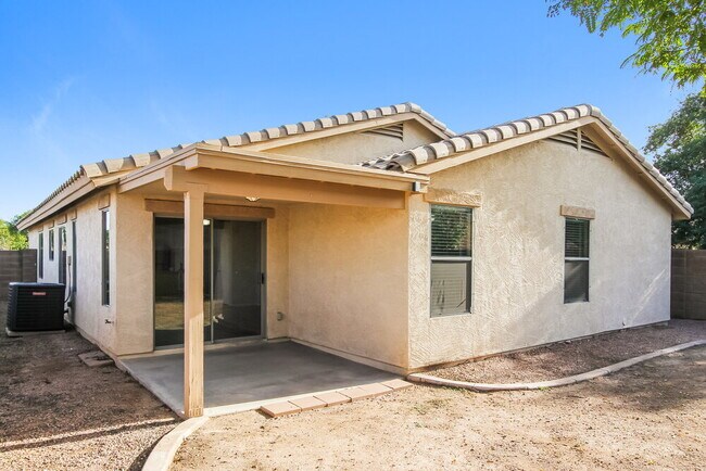 Building Photo - 3626 N 131st Dr