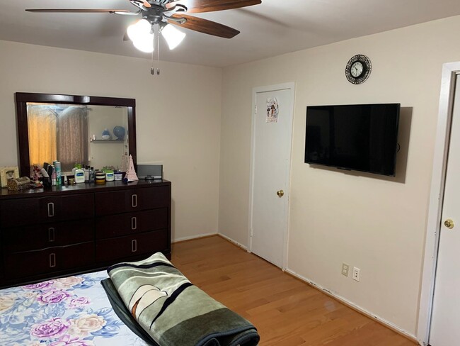 Building Photo - 451 Dunlin Plaza