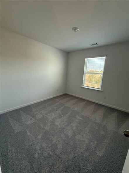 Building Photo - 156 Milledge Cmns Dr NE