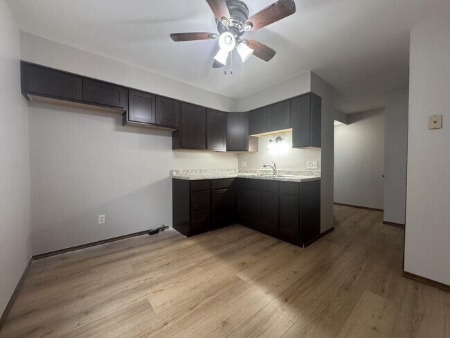 Building Photo - 3416 93rd St