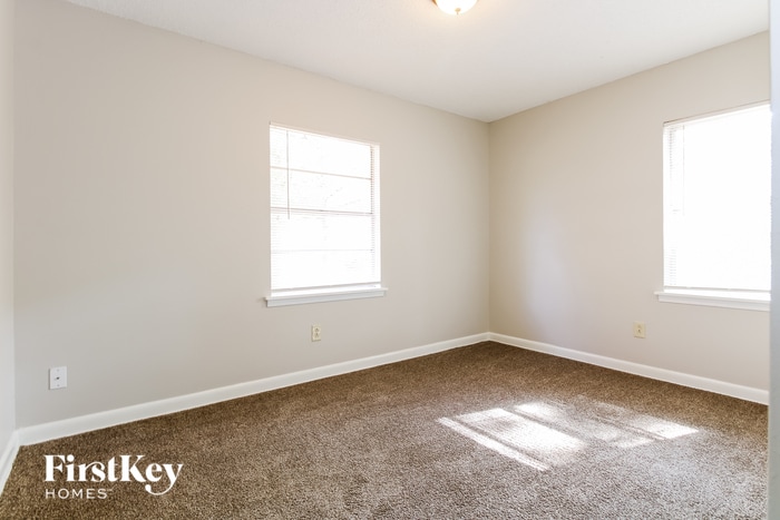 Building Photo - 5311 Virgil Rd