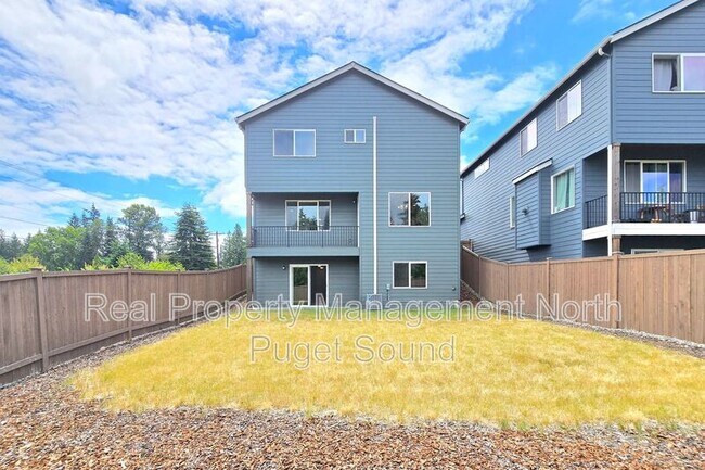 Building Photo - 9903 16th Pl SE