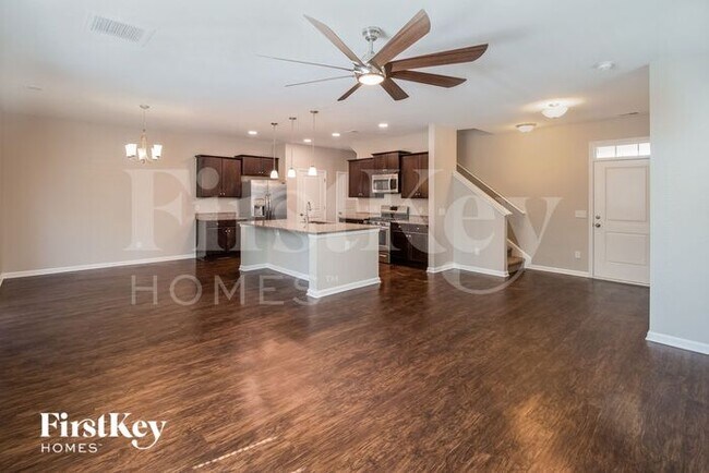 Building Photo - 9680 Roseberry St