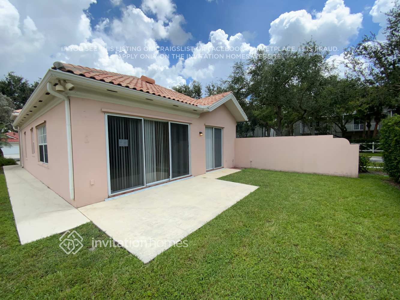 Building Photo - 4776 Temple Dr