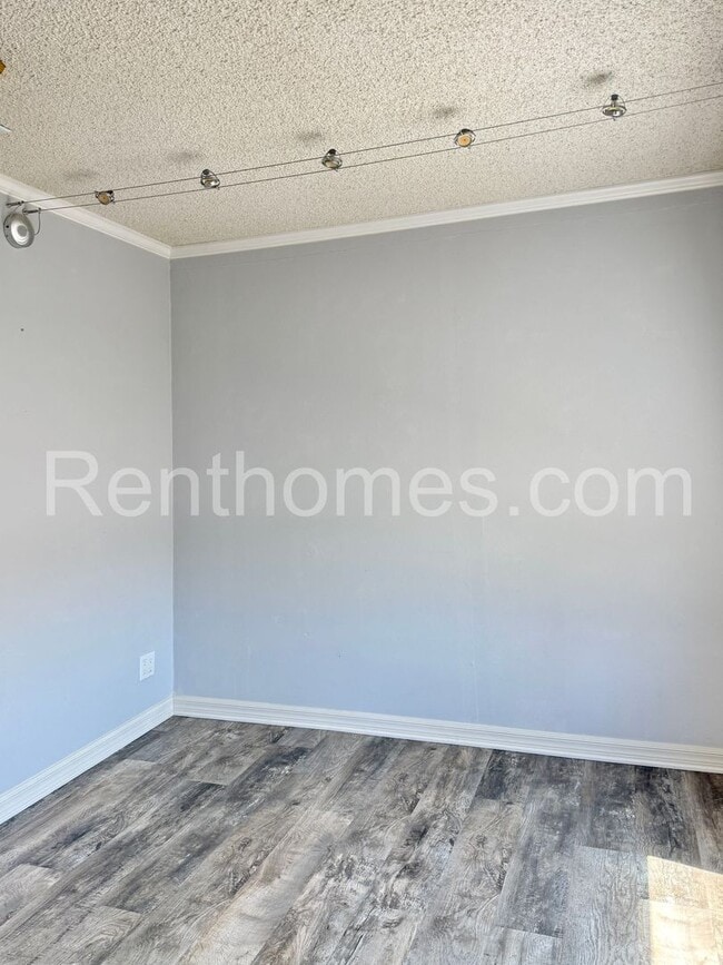 Building Photo - 8855 Centaurus Way