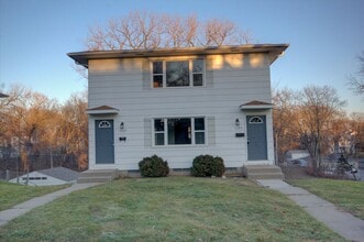 Building Photo - SL GRA1105