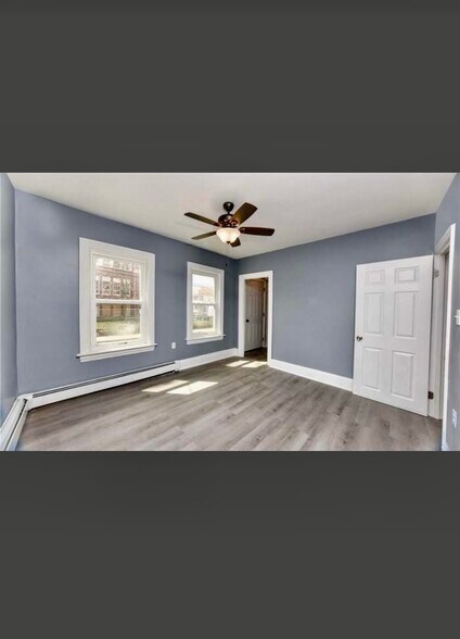 Building Photo - 415 Weeden St