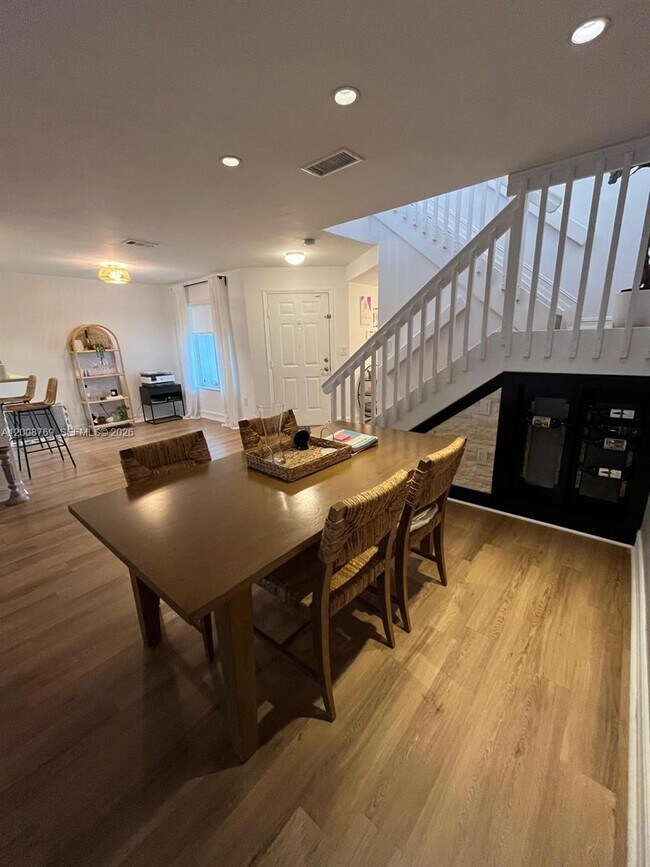 Building Photo - 7451 SW 163rd Ct