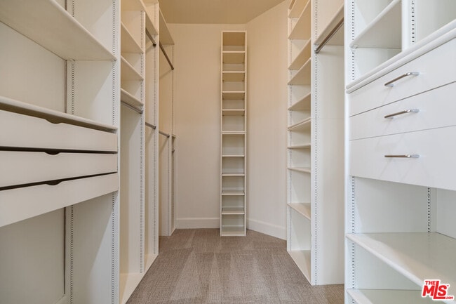 Building Photo - 2102 Century Park Ln