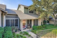 Building Photo - 1015 E Yager Ln