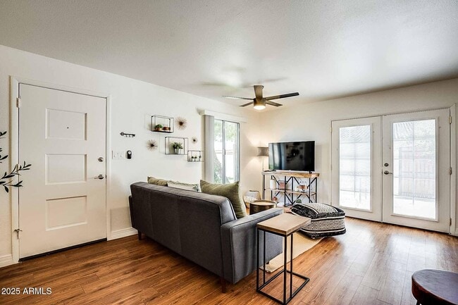 Building Photo - 7906 E Keim Dr