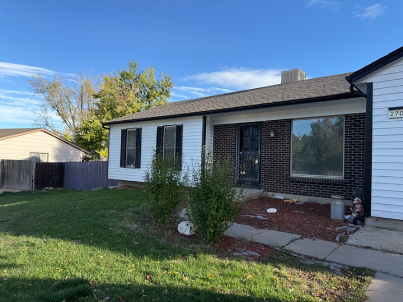 Primary Photo - 2708 W 98th Dr