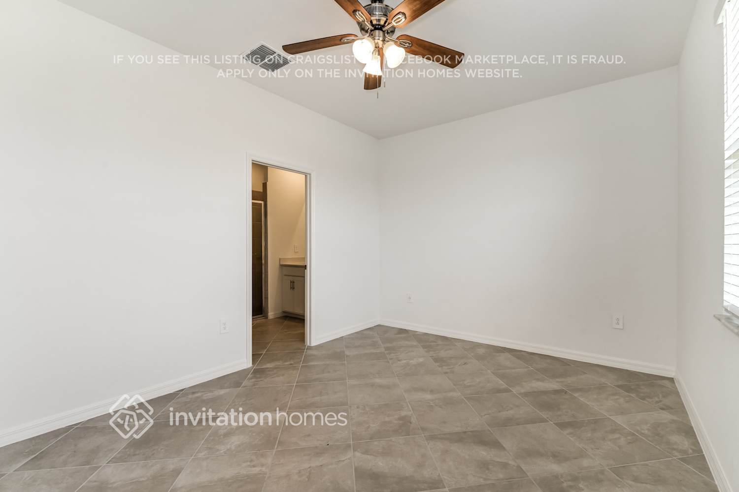 Building Photo - 2235 Dragonfruit Wy