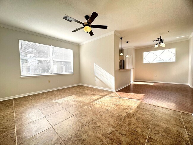 Building Photo - 1727 Shadow View Cir