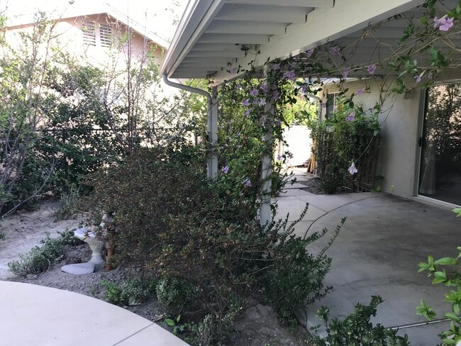 Building Photo - 7150 Scarborough Peak Dr