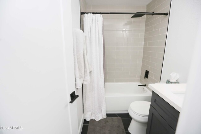 Building Photo - 11333 N 92nd St